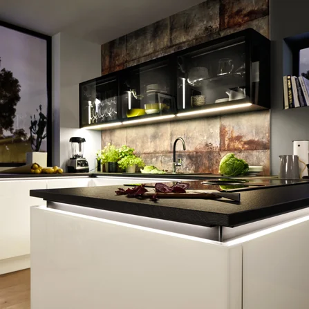 Kuhinja Nolte Küchen Glas Tec Plus - Weiß Hochglanz