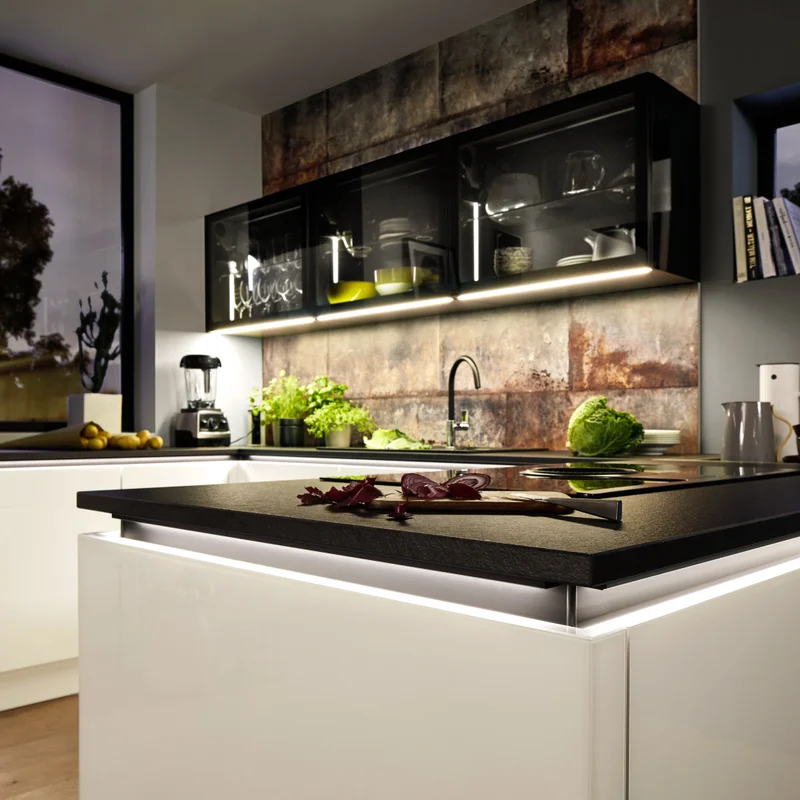 Kuhinja Nolte Küchen Glas Tec Plus - Weiß Hochglanz