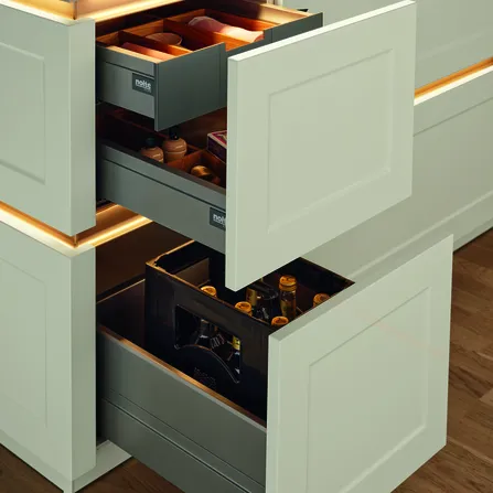 Ravenna Lack- Magnolia SoftMatt- Leaf