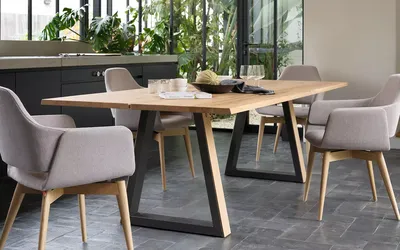 Stoli Mobitec Lotus in Lola